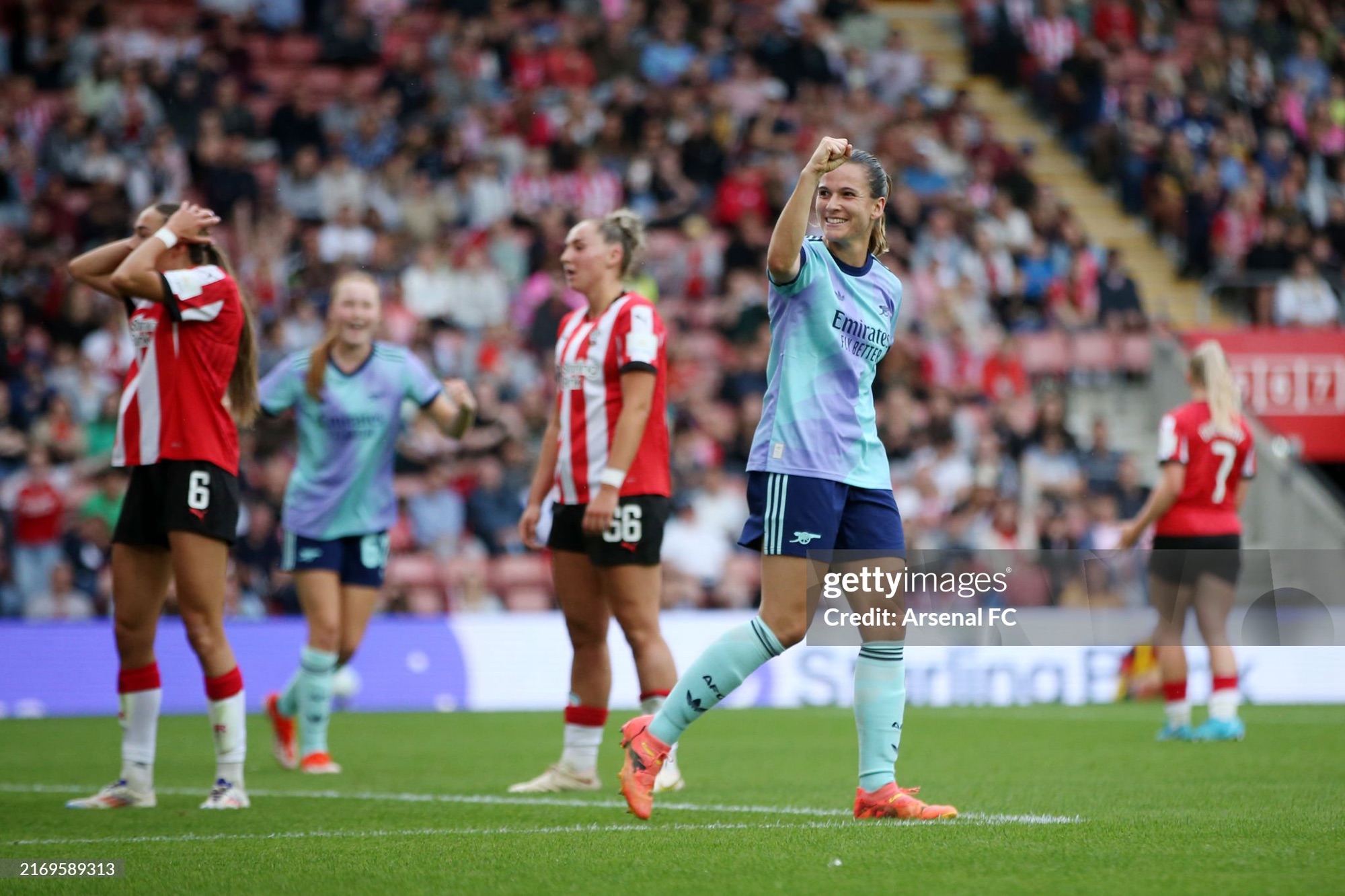 Southampton 0-3 Arsenal: Codina double downs stubborn Saints