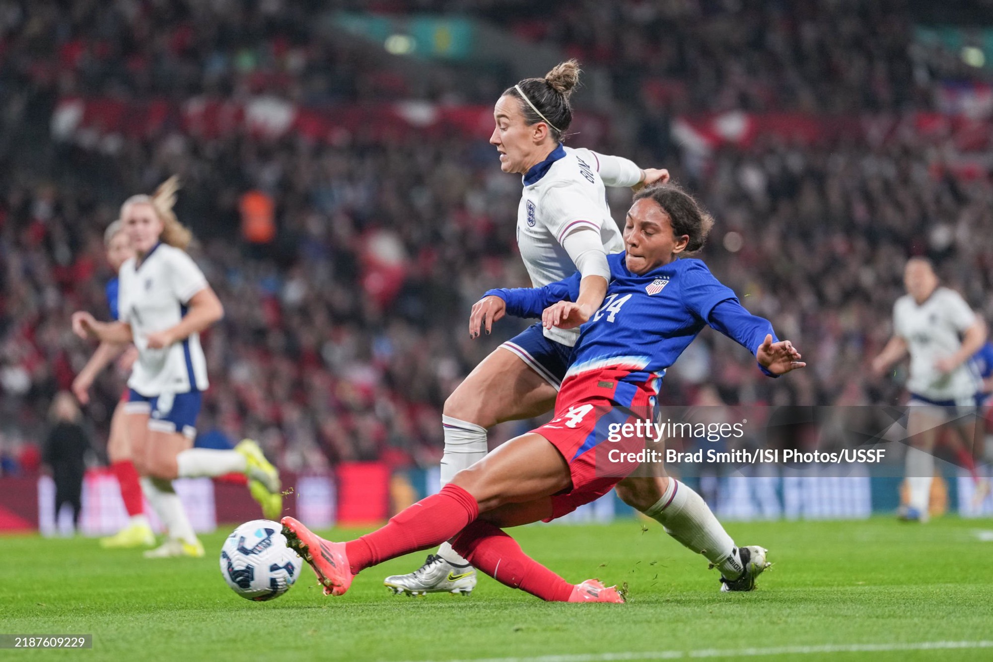 England 0-0 USA: Stalemate at Wembley Stadium as Emma Hayes returns to London