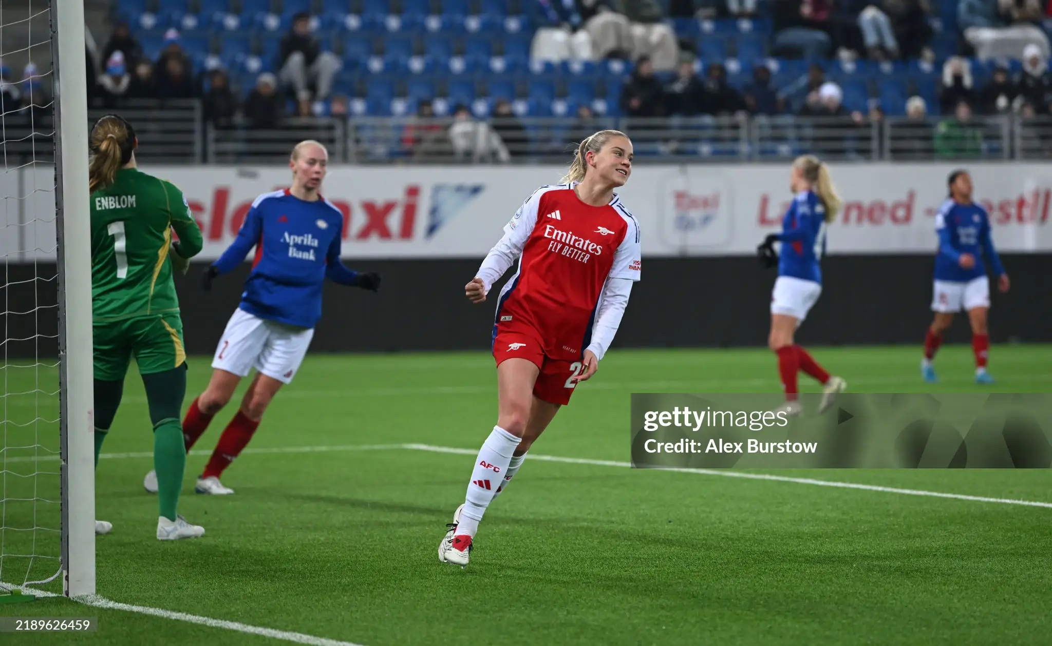 Vålerenga 1-3 Arsenal: Arsenal player ratings as Russo brace clinches victory for the Gunners