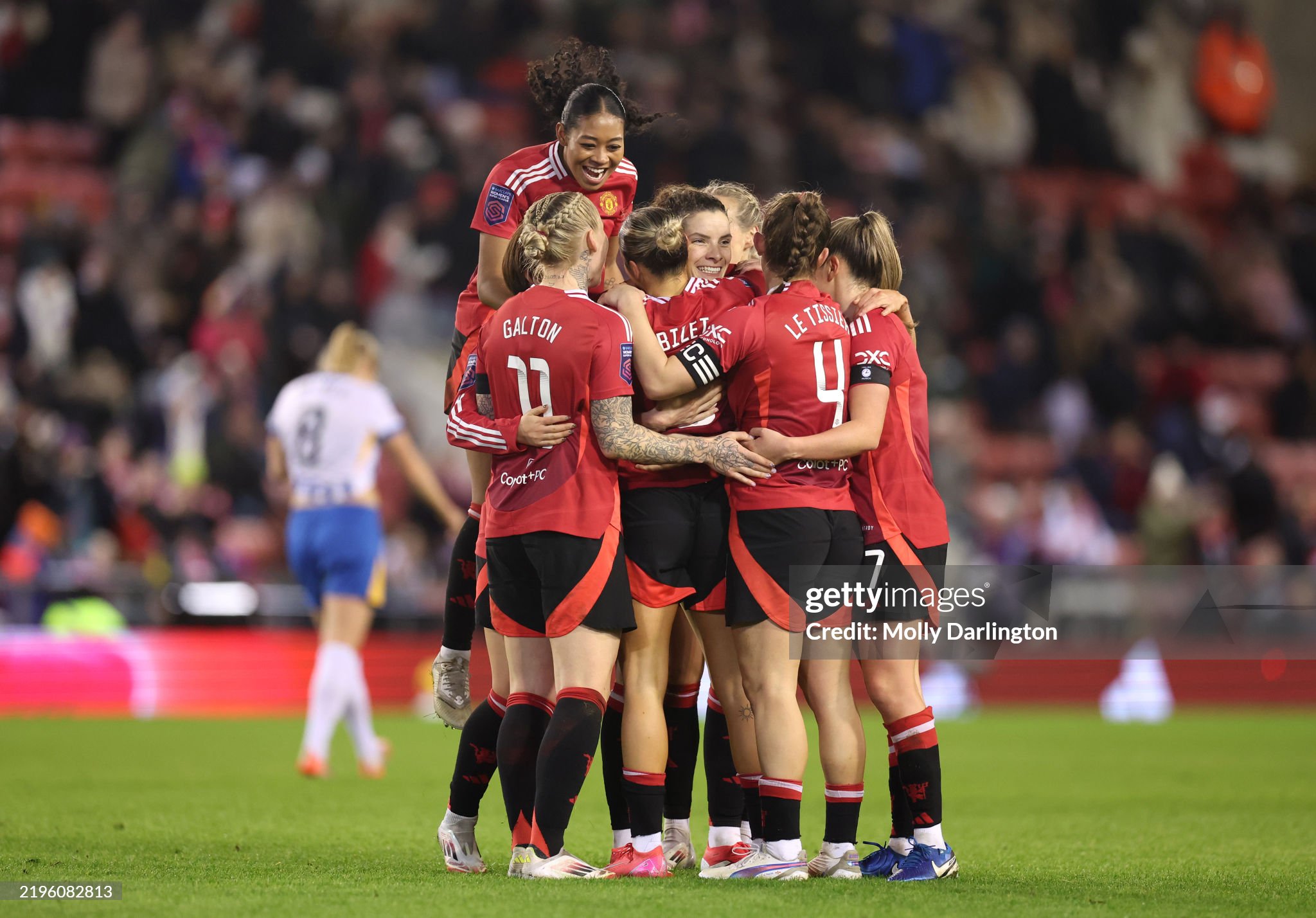 Man United 3-0 Brighton: Bizet's Red Devil rocket blasts Seagulls out ...