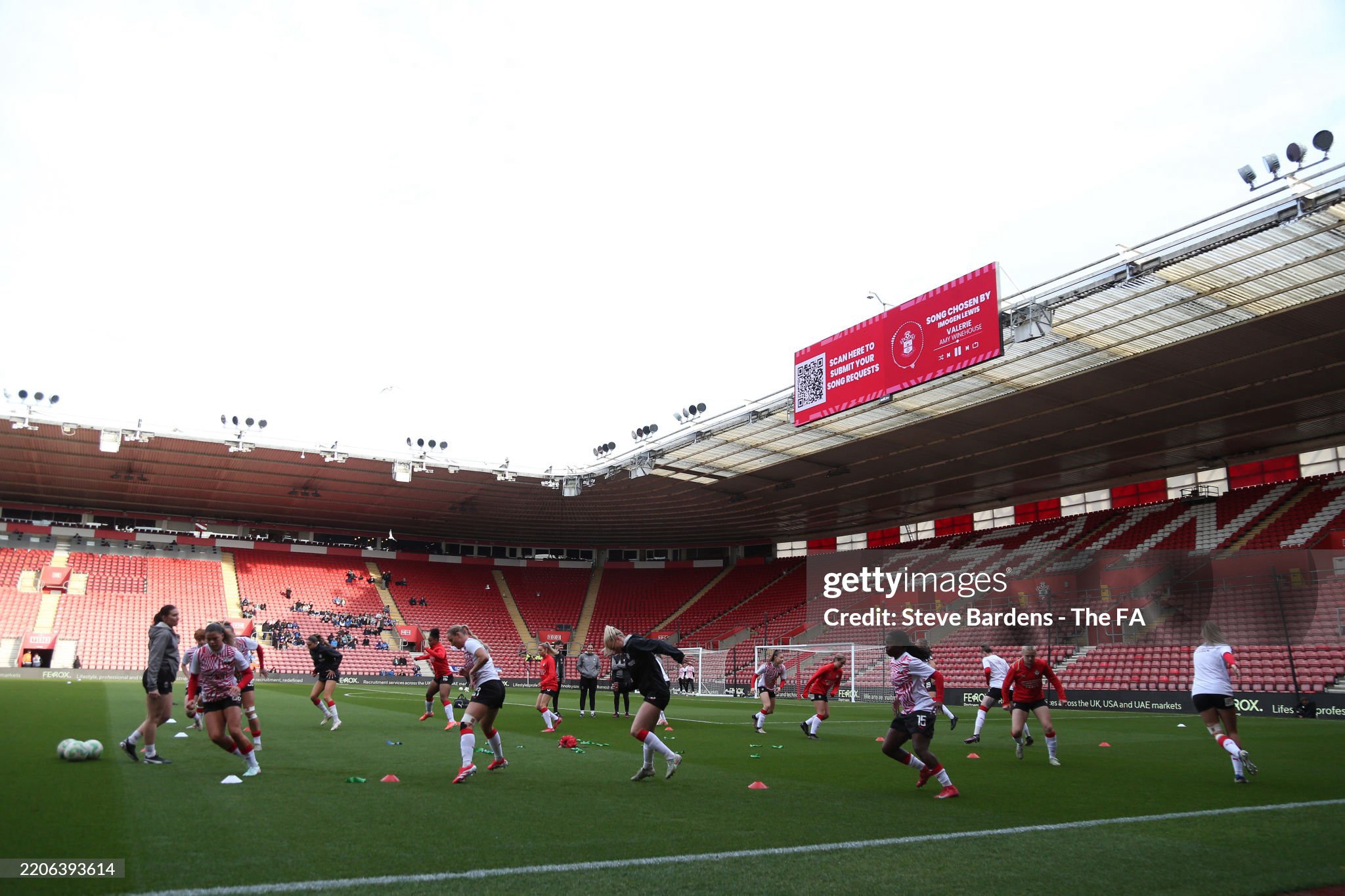 ‘It’s a dream job’ – Through the lens of PR and Comms with Ellen Rowles