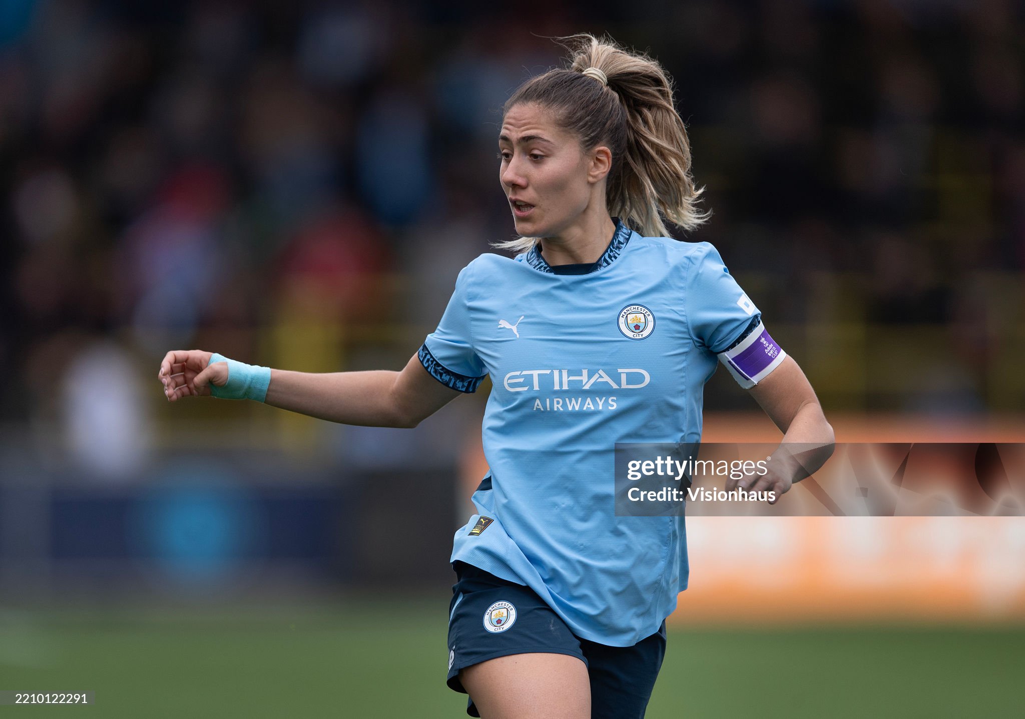 Manchester City defender set to depart club for Spanish giants