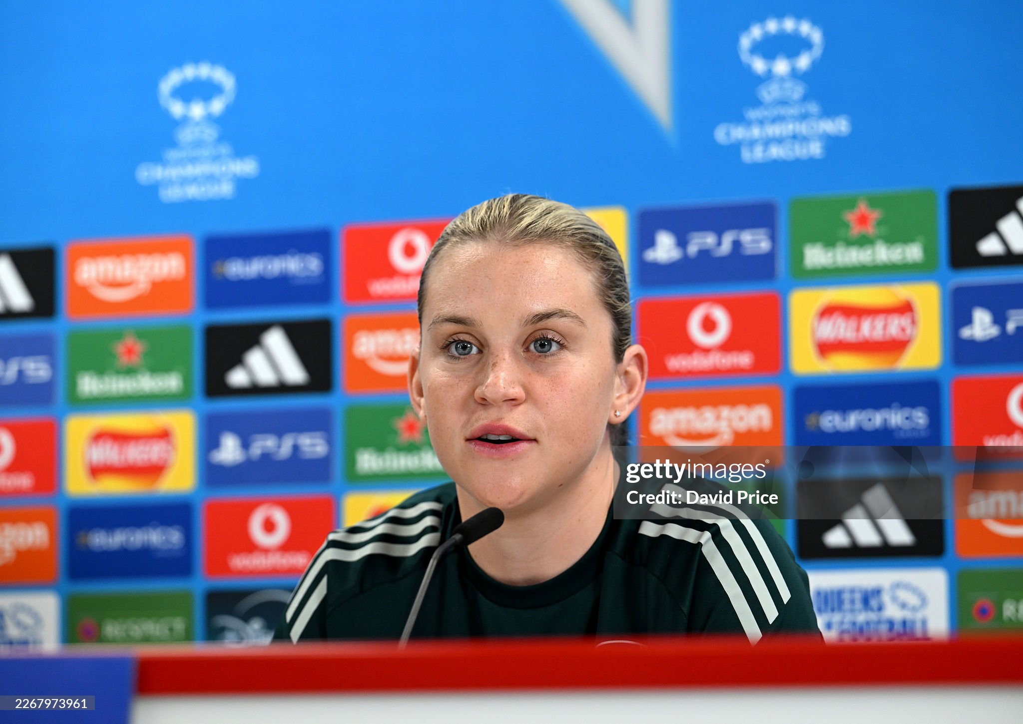 Arsenal ‘confident’ ahead of Chelsea clash says Alessia Russo