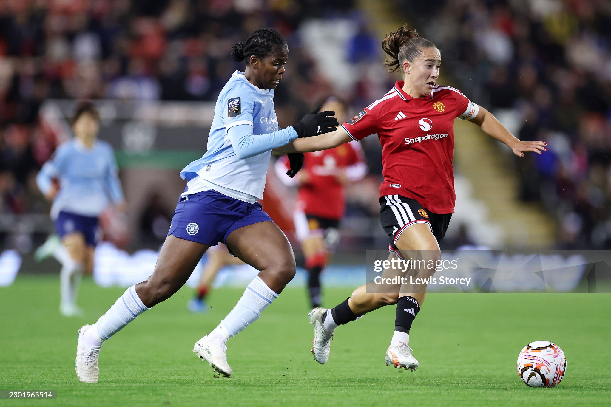 Manchester City held to derby day draw by United